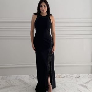 Sleeveless Black Maxi Dress